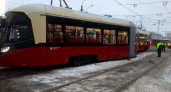 Новый трамвай «МиНиН» вышел из строя в первый день работы