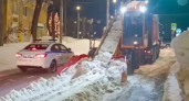 48 часов без осадков: Нижний спешит вывезти горы снега до возвращения метелей в пятницу