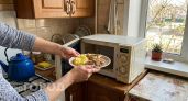 Названы продукты, которые нельзя разогревать в микроволновке: запомните, их всего 10
