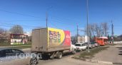 В последний день майских праздников на подъездах к Нижнему Новгороду образовались километровые пробки