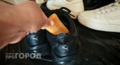 Я мажу 3 капли на подошву этого средства летом и желтизна пропала