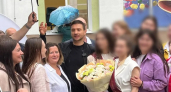 Сергей Лазарев приехал на последний звонок к нижегородским школьникам