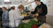 Хватит зря выбрасывать деньги: доктор Мясников назвал продукты, которые многие ошибочно считают опасными