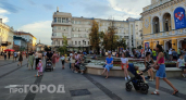 Новые правила выплат семьям, открытие пляжного сезона и строительство школы: главные новости за 31 мая