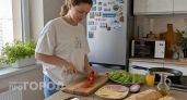 Забудьте про долгую готовку по утрам: 14 сытных блюд которые реально сделать за 15 минут до выхода из дома