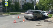 В Дзержинске 2 человека пострадали из-за аварии на перекрестке
