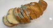 Ваши бутерброды больше никогда не будут вкусными: одна ошибка в хранении превращает хлеб в мерзкую жижу