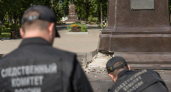 СК проверяет состояние памятника Маяковскому в Дзержинске после обрушения облицовки