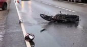 Нижегородский хоккеист насмерть разбился на мопеде, врезавшись в грузовик и легковушку в поселке Шатки 