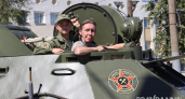Бронепробег «Дорога мужества» с 12 раритетными машинами прибыл в Нижний Новгород