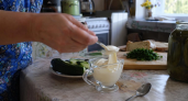 Шашлык уже на столе, а соус забыли: смешала несколько продуктов из холодильника и получила идеальное дополнение к мясу