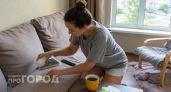 Детская присыпка против жирных пятен: проверила на своем диване и удивилась мощному эффекту