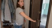 Хватит терпеть скрип дверей: одна капля этого средства из аптечки избавит от шума навсегда