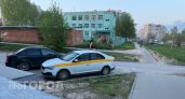 Попутчик в такси тайно перевел себе деньги 22-летней нижегородки