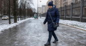 Сделал подошву зимней обуви нескользкой за 5 минут без порчи сапог: старый и рабочий бабушкин способ