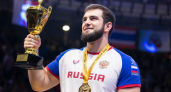 Нижегородец Максим Зиновьев завоевал золото чемпионата мира по армрестлингу в Индии