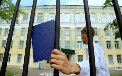 Нижегородский депутат подделал диплом о высшем образовании