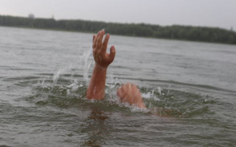 13-летний подросток утонул на Светлоярском озере