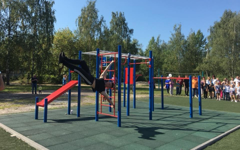 Первая в области спортивно-игровая площадка для маломобильных граждан открылась в Дзержинске