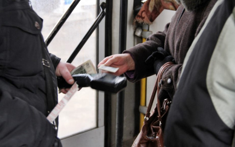 Семь нижегородских маршруток перешли на безналичную оплату проезда