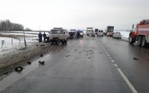 18-летняя девушка погибла в массовой аварии на трассе в Шатковском районе (ФОТО)