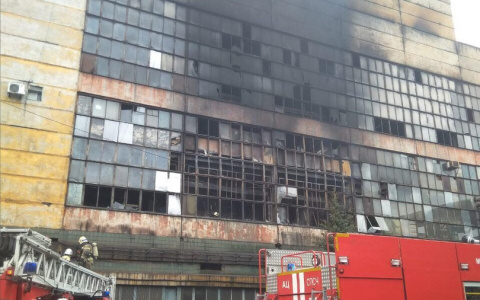 Пожар в цехе завода ГАЗ в Нижнем Новгороде ликвидирован (ВИДЕО)