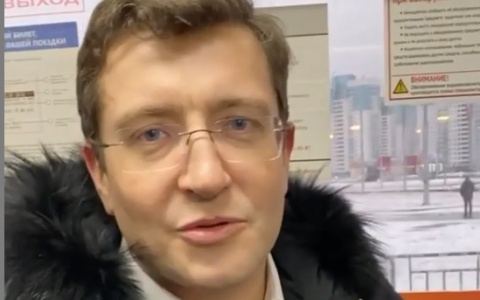 «Так и не дождался»: Глеб Никитин проверил работу общественного транспорта в Нижнем Новгороде