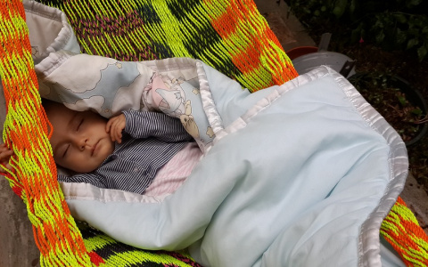 Мужчина насмерть придавил четырехмесячного сына во сне в Семеновском районе