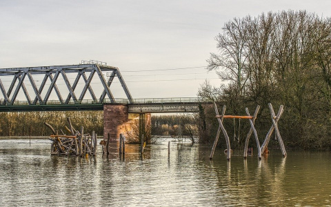 Пять мостов затоплено в Нижегородской области