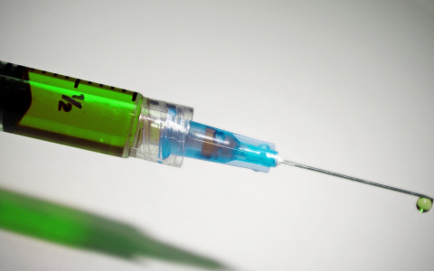 В России проводятся испытания шести вакцин от коронавируса