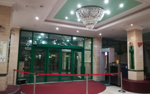 Рестораны и отели с лицензией на подакцизные товары получат господдержку