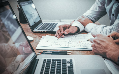 Некоторые знания реально позволяют зарабатывать большие деньги