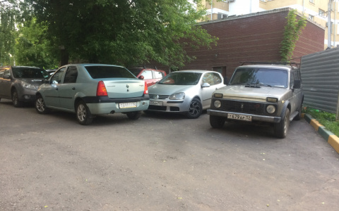 Тест дня: хорошо ли ты разбираешься в сигналах водителей