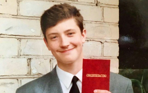 Глеб Никитин впервые показал личные фото из молодости