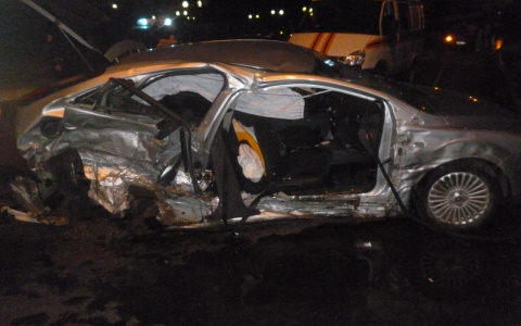 Молодой человек погиб при лобовом столкновении иномарок в Выксе (ФОТО)
