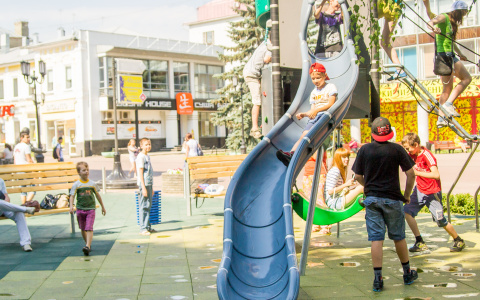 Стоит ли нижегородцам ждать 10 тысяч рублей на детей в августе