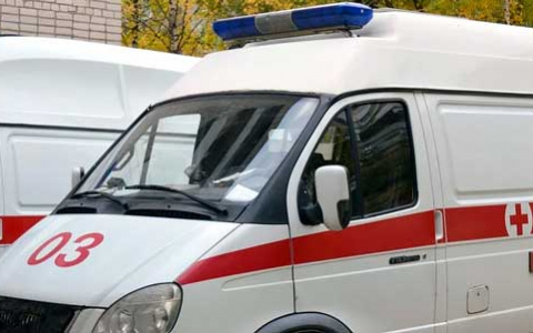 Дзержинский рабочий разбил голову по пути на обед