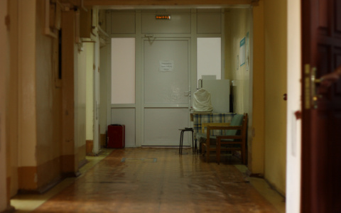Какие больницы Нижегородской области закрыты на карантин по коронавирусу