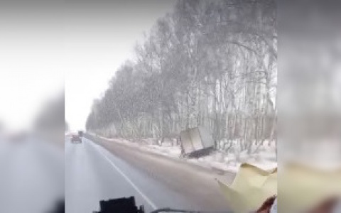 «Раскидало по сторонам»: в массовой аварии в Борском районе один человек погиб и двое ранены