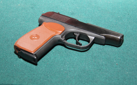 Три человека ранены при стрельбе в Кстове