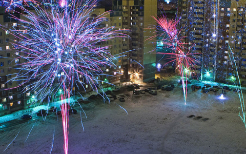 Как нижегородцам правильно выбрать и запустить фейерверк