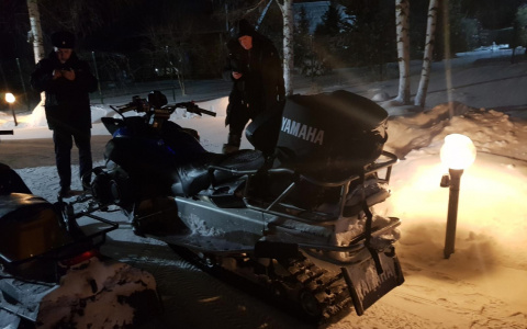 Нижегородец погиб под колесами снегохода в Богородском районе