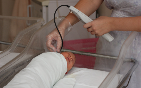 Стало известно, от скольки новорожденных детей отказались нижегородцы в 2020 году