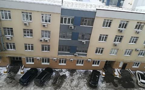 Что делать нижегородцам, если на их машину упал снег с крыши