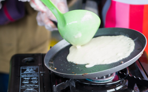 Названа стоимость приготовления блинов в Нижнем Новгороде в 2021 году