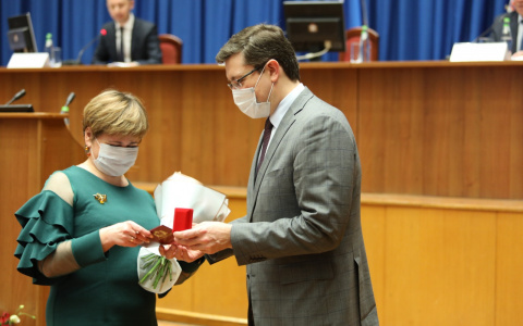 15 нижегородских медиков награждены за борьбу с COVID-19