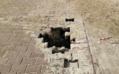 Очевидцы засняли провал грунта у ДК ГАЗ в Нижнем Новгороде