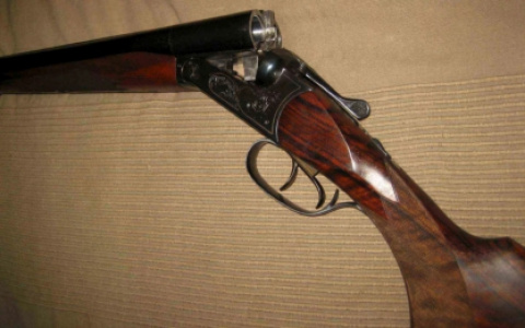 Житель Бора покончил с собой после неудачной попытки убить жену