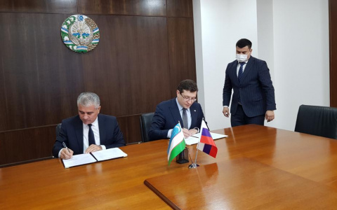 Глеб Никитин и хоким Бухарской области Узбекистана подписали меморандум о сотрудничестве