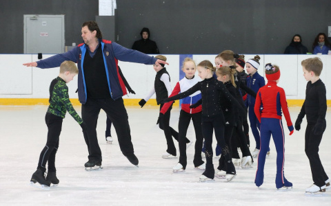 Юные нижегородские фигуристы вышли на «Звездную дорожку»
